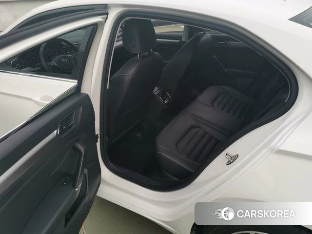 Volkswagen Lamando 2021 Белый из Китая, фото 5