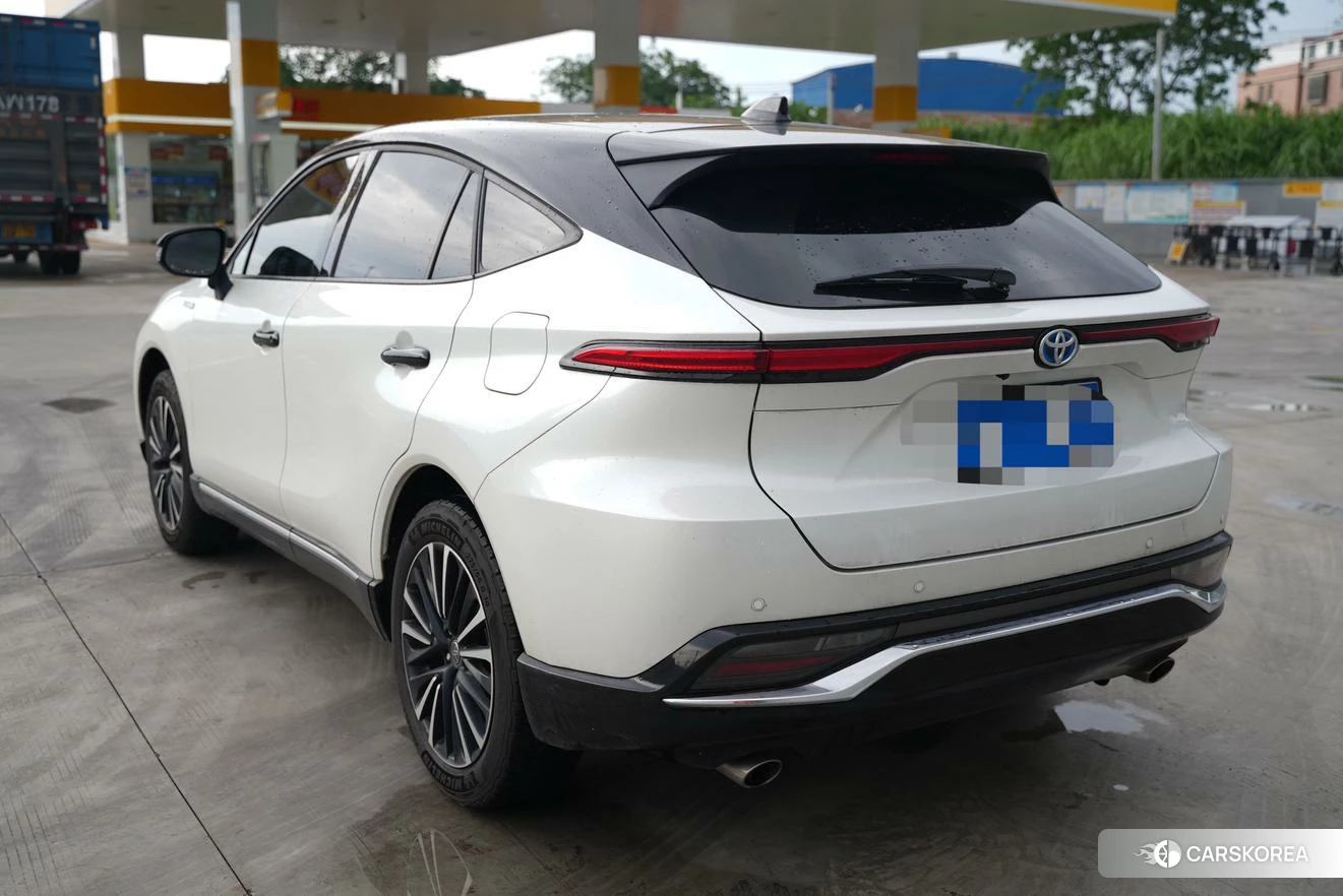 Toyota Venza 2023 Белый из Китая, фото 5
