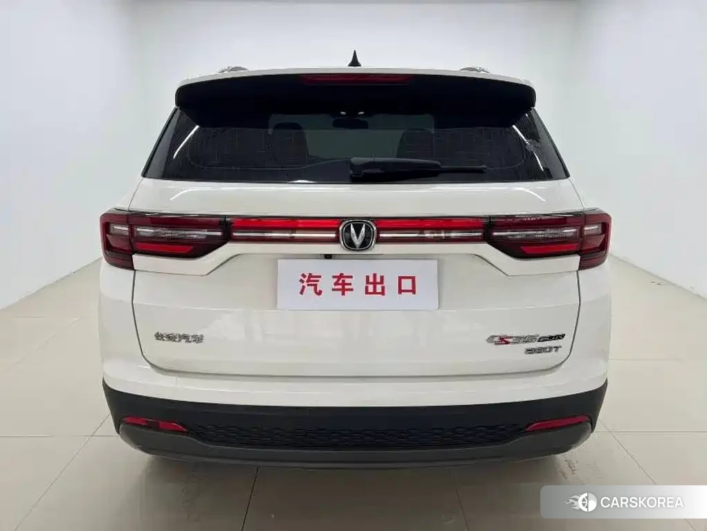 Chang'an CS35PLUS 2023 Белый из Китая, фото 5