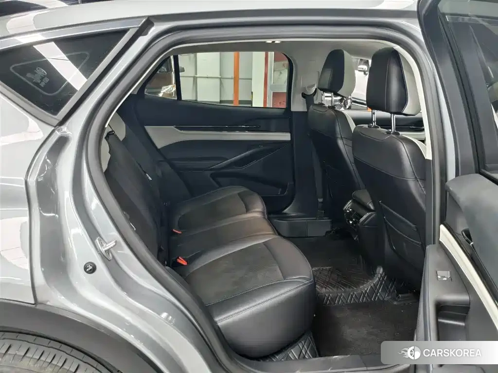 Ford Evos 2022 Silver/gray из Китая, фото 5