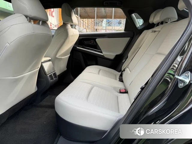 Toyota bZ4X 2023 Черный из Китая, фото 5