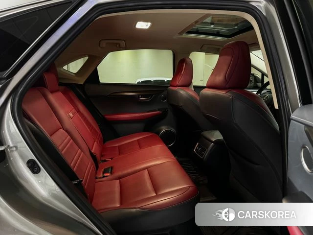 Lexus NX300h 2019 Серый из Кореи, фото 5