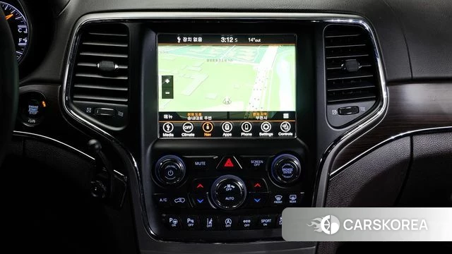 Jeep Grand Cherokee 2018 Белый из Кореи, фото 5