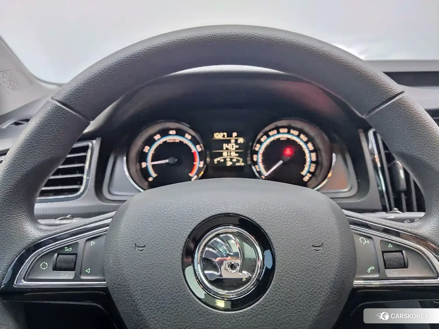 Skoda Kamiq 2023 Белый из Китая, фото 5