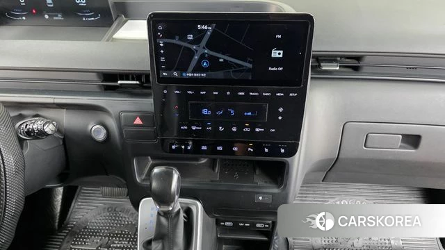 Hyundai Staria 2021 Белый из Кореи, фото 5