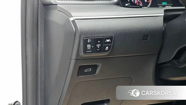 Kia K5 3rd generation 2022 Белый из Кореи, фото 5