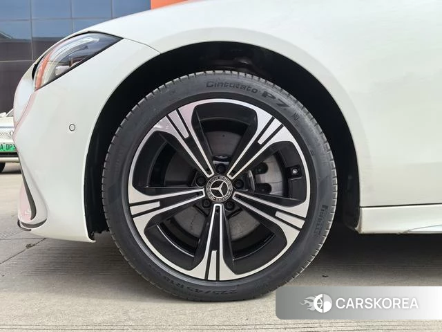 Mercedes-Benz C-class 2022 Белый из Китая, фото 5