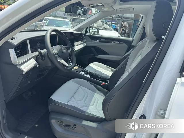 Volkswagen Tayron 2025 Белый из Китая, фото 5