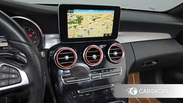 Mercedes-Benz C-Class W205 2018 Белый из Кореи, фото 5