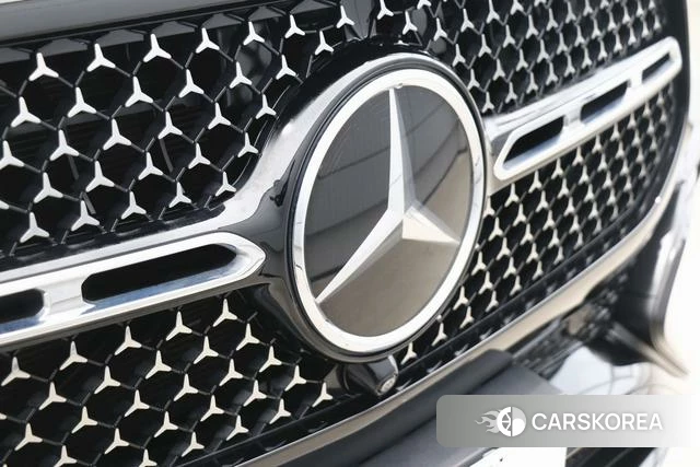 Mercedes-Benz GLE 2024 Черный из Китая, фото 5
