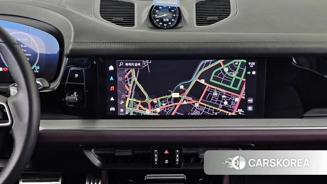 Porsche Cayenne (PO536) 2024 Серебряный из Кореи, фото 5