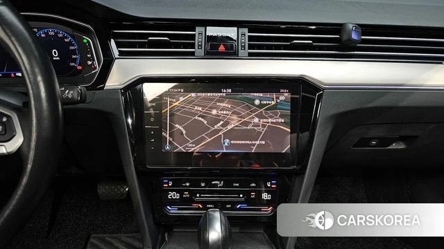Volkswagen Passat GT (B8) 2021 Белый из Кореи, фото 5