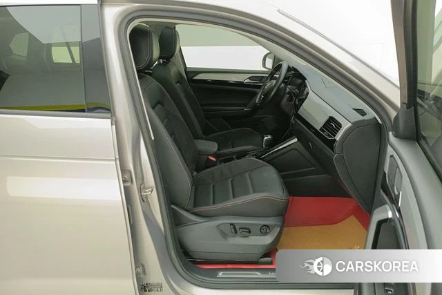 Volkswagen Tayron 2020 Желтый из Китая, фото 5