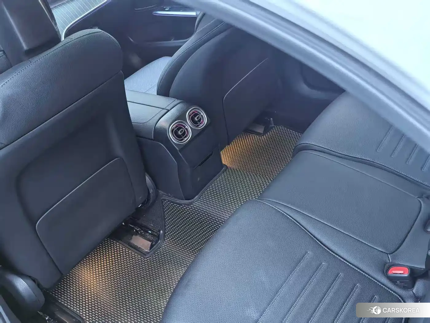 Mercedes-Benz C-class 2023 Белый из Китая, фото 5