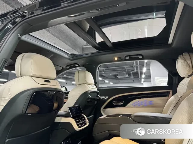 Bentley Bentayga 2024 Темно-зеленый из Кореи, фото 5