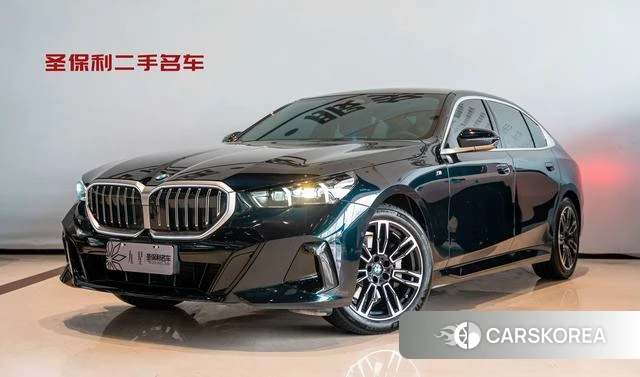 BMW 5 series 2025 Черный из Китая, фото 5