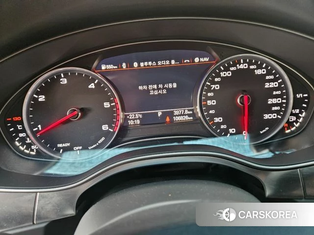 Audi New A6 2018 Серебристо-серый из Кореи, фото 5