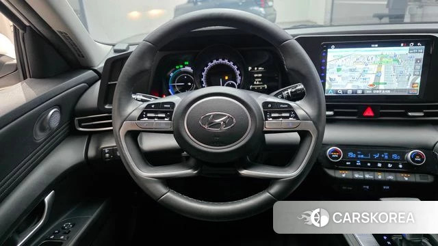 Hyundai Avante Hybrid (CN7) 2023 Белый из Кореи, фото 5
