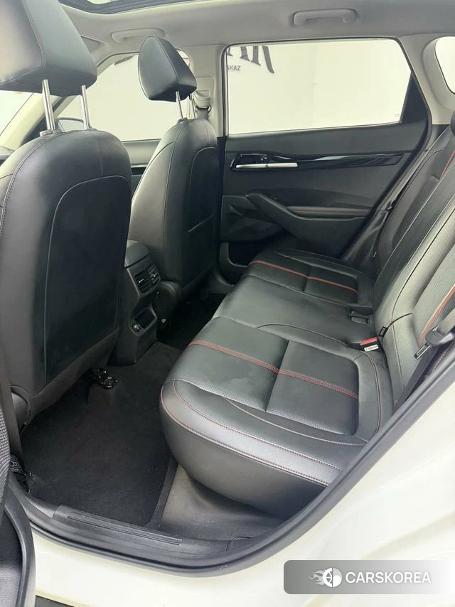 Kia KX3 2022 Белый из Китая, фото 5