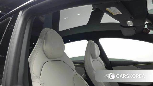 Tesla Model Y 2026 Небесно-голубой из Кореи, фото 5