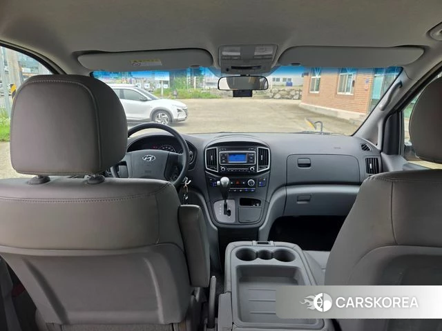 Hyundai The New Grand Starex 2018 Желтый из Кореи, фото 5