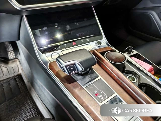 Audi A6 2020 Синий из Китая, фото 5
