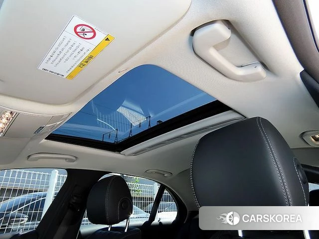 Mercedes-Benz E-Class W213 2018 Серебряный из Кореи, фото 5