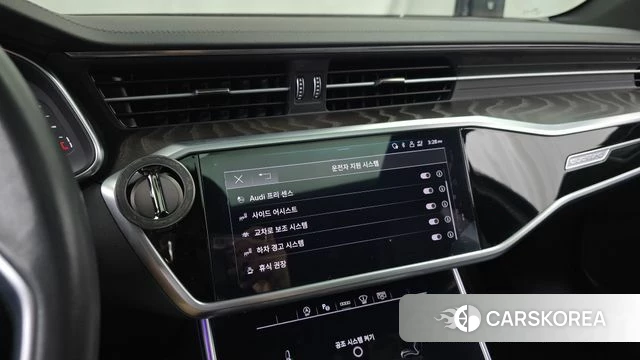 Audi A6 (C8) 2023 Белый из Кореи, фото 5