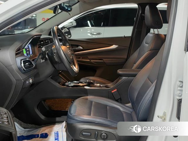 Chevrolet (GM Daewoo) Bolt EUV 2023 Белый из Кореи, фото 5
