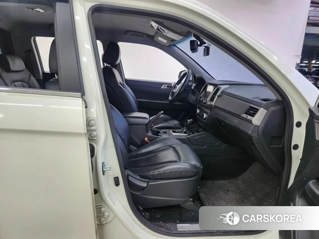 Ssangyong Rexton Sports 2018 Белый двухцветный из Кореи, фото 5