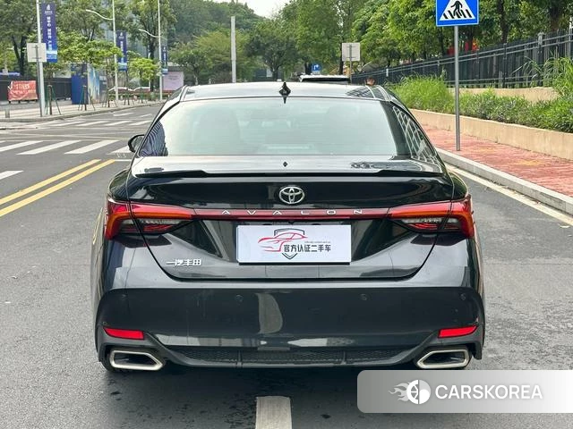 Toyota Avalon 2023 Черный из Китая, фото 5