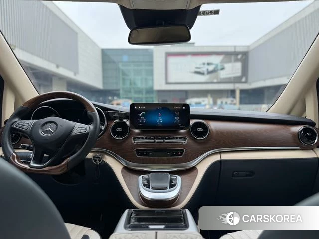 Mercedes-Benz V-Class 2023 Черный из Китая, фото 5