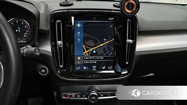 Volvo XC40 2019 Белый из Кореи, фото 5