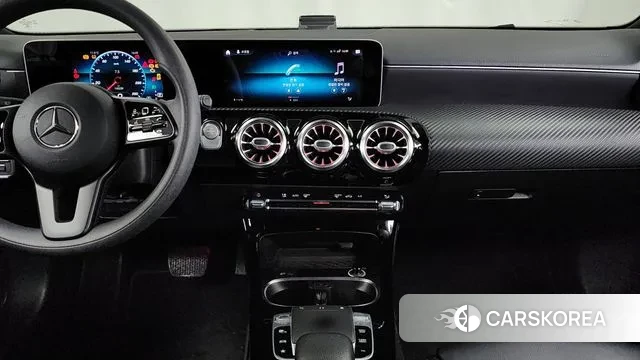 Mercedes-Benz A-Class W177 2019 Черный из Кореи, фото 5