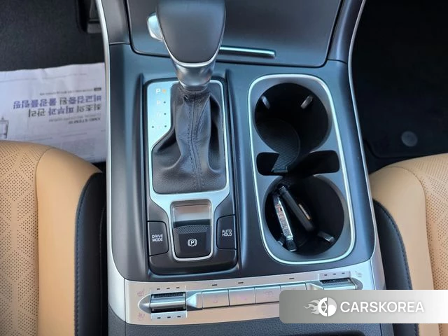 Kia Carnival 4th generation 2023 Белый из Кореи, фото 5