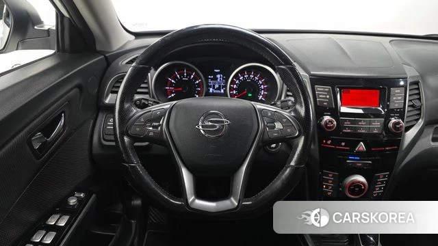 Ssangyong Tivoli Armor 2018 Белый из Кореи, фото 5