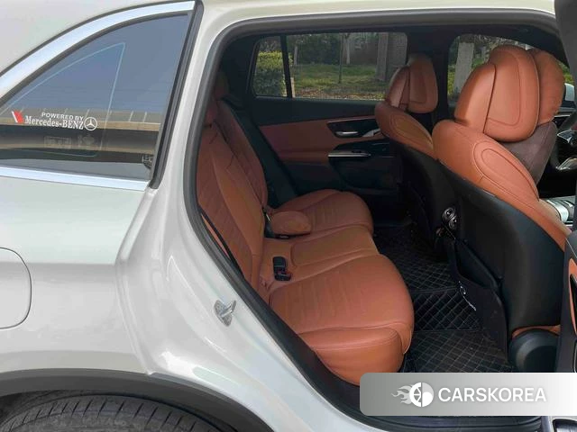 Mercedes-Benz GLC 2024 Белый из Китая, фото 5