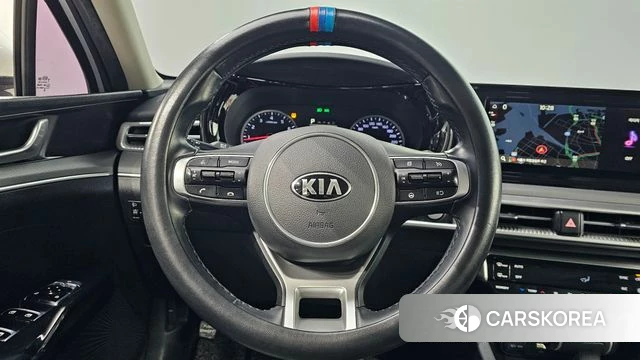 Kia K5 3rd generation 2020 Белый из Кореи, фото 5