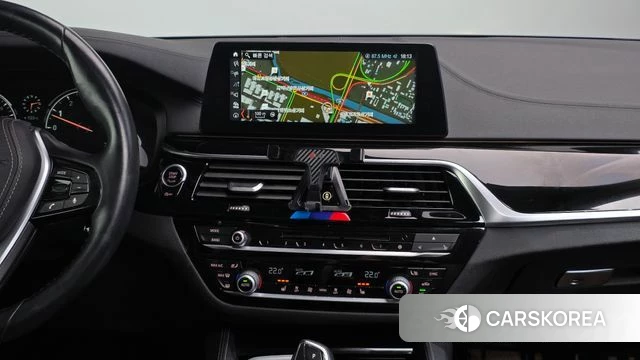 BMW 5 Series (G30) 2018 Серый из Кореи, фото 5