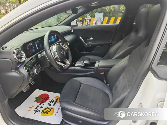 Mercedes-Benz CLA 2021 Белый из Китая, фото 5