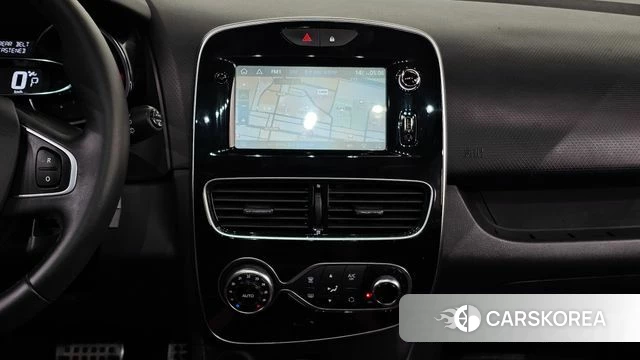 Renault Korea (Samsung) Clio 2019 Белый из Кореи, фото 5