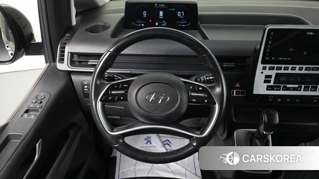 Hyundai Staria 2022 Серебряный из Кореи, фото 5