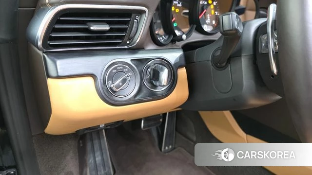 Porsche 911 2019 Черный из Кореи, фото 5