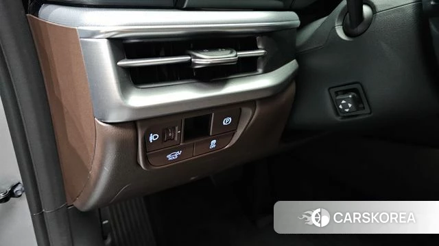 Hyundai Grandeur (GN7) 2023 Серебристо-серый из Кореи, фото 5