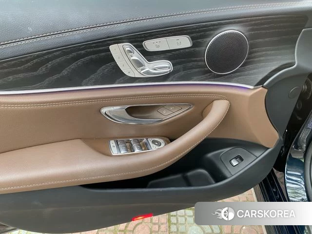 Mercedes-Benz E-Class 2021 Зеленый из Китая, фото 5