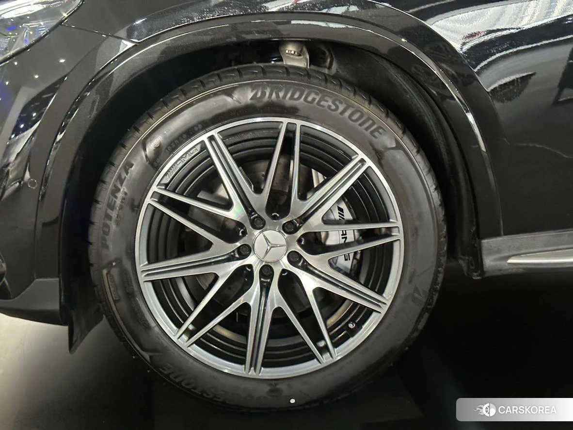 Mercedes-Benz AMG GLC 2024 Темно-серый из Китая, фото 5