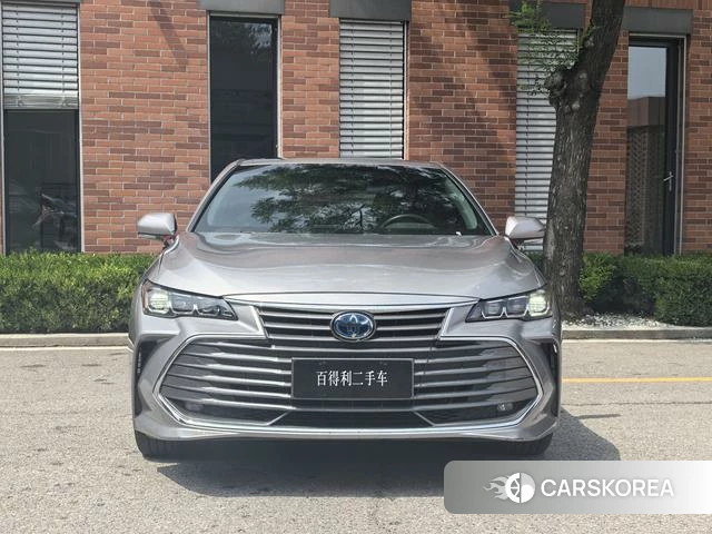 Toyota Avalon 2021 Серебристо-серый из Китая, фото 5
