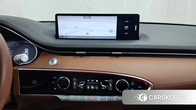 Genesis GV70 2023 Черный из Кореи, фото 5