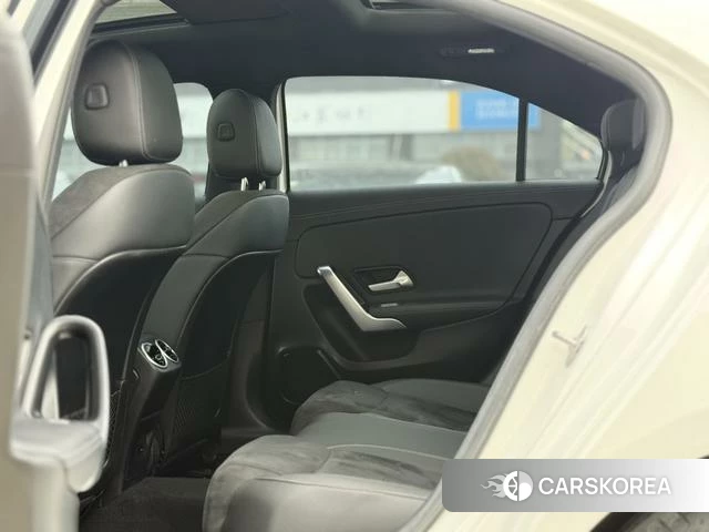 Mercedes-Benz A-Class 2021 Белый из Китая, фото 5