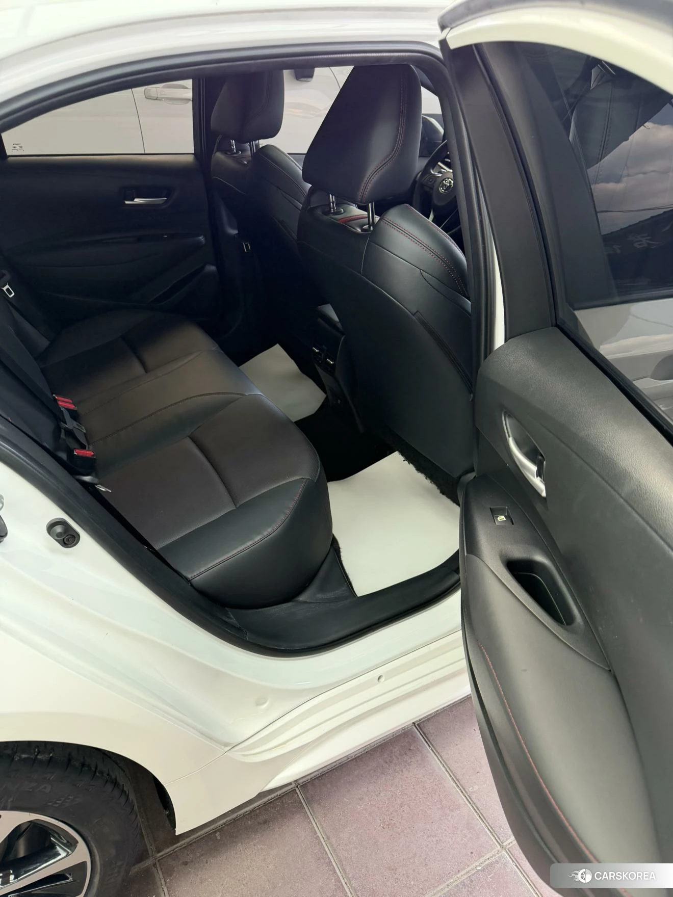 Toyota Levin 2024 Белый из Китая, фото 5